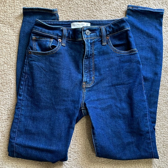 Abercrombie & Fitch Denim - Abercrombie super skinny ankle high rise jean dark wash